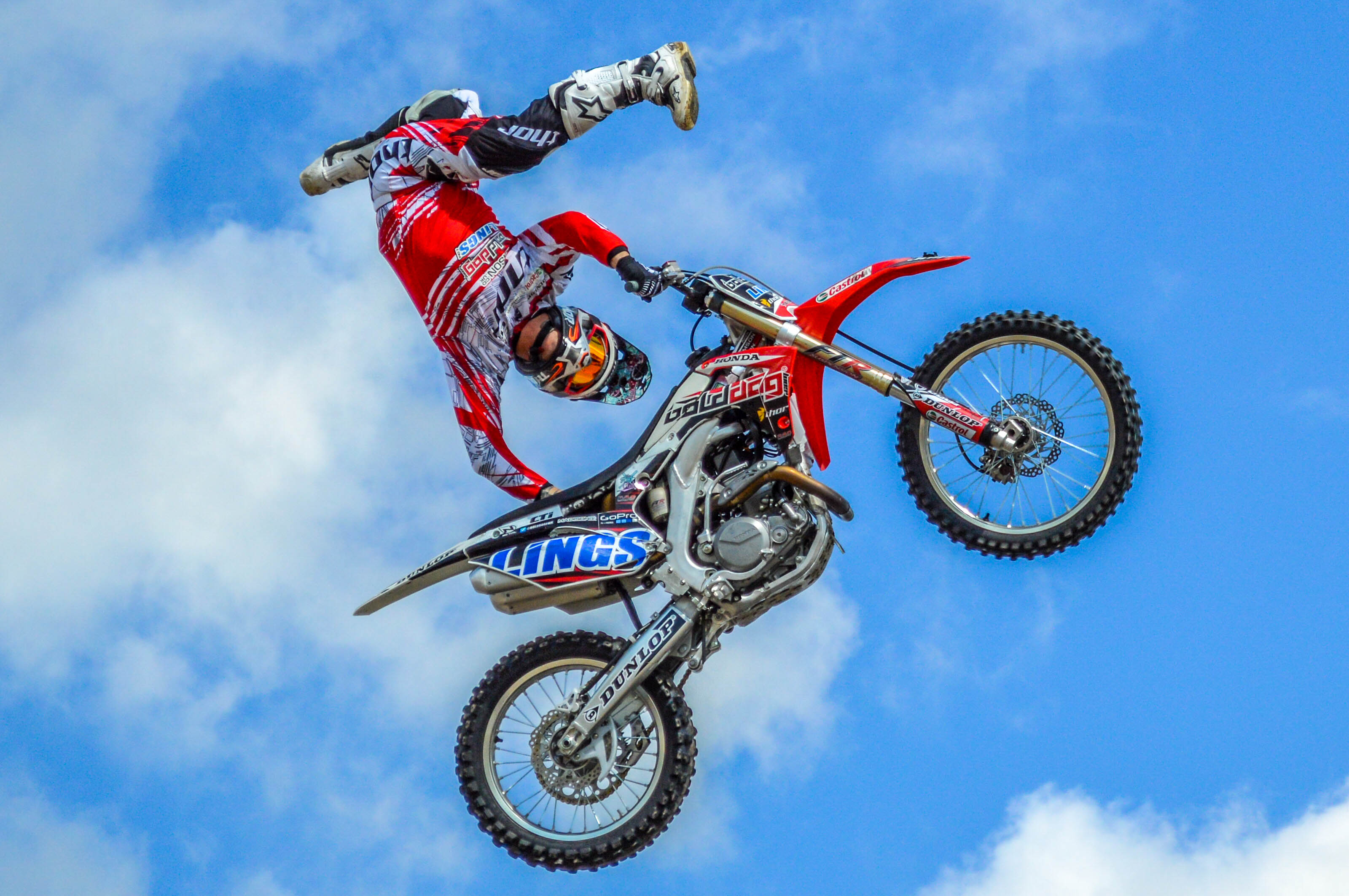 Bolddog - Freestyle Motocross Stunt Display Show